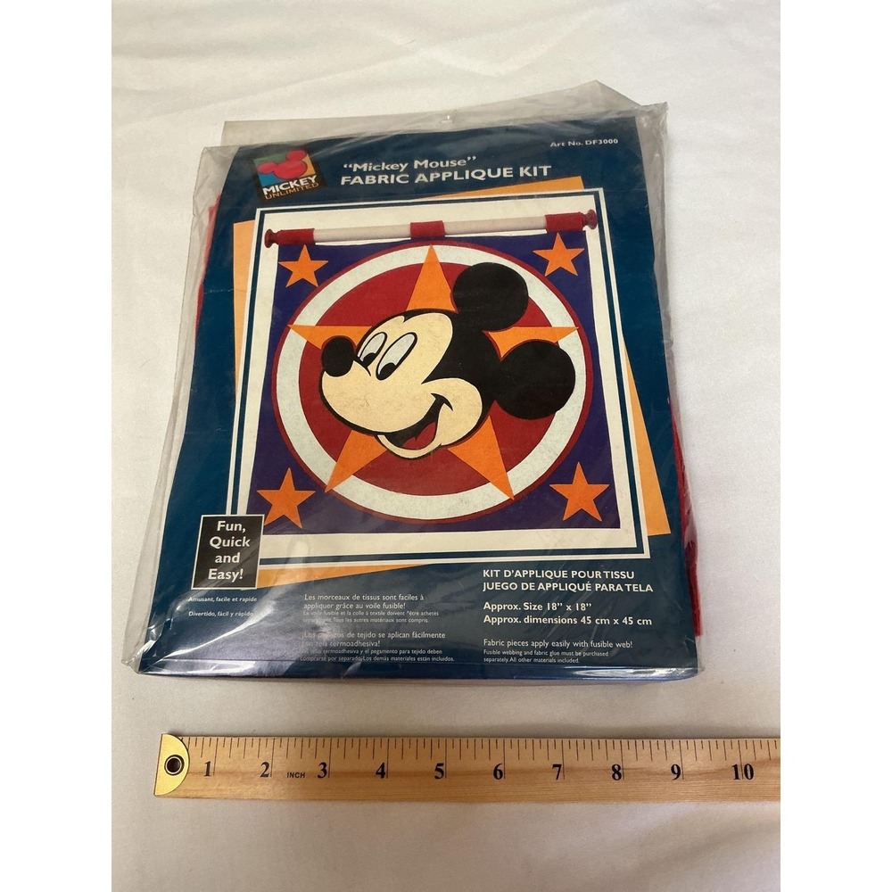 Vintage Mickey Mouse Fabric Applique Kit Caron International Disney Star DF3000